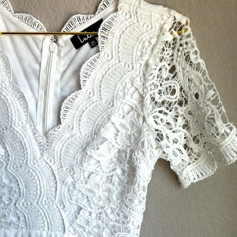 Lulu’s Angel in Disguise White Lace Skater Dress Women’s Size XS